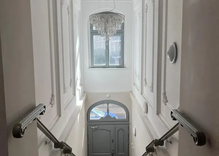 Mieszkanie W Sercu Lazarza Πόζναν